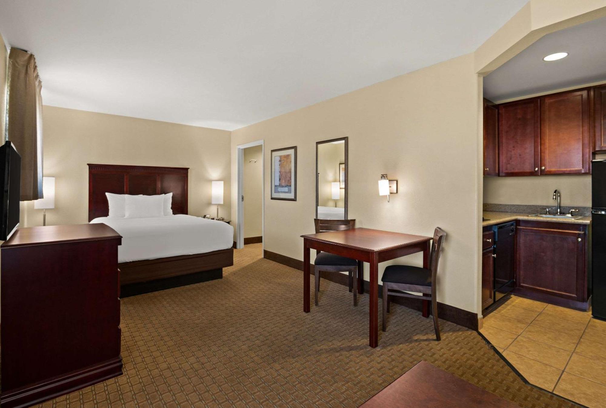 Mainstay Suites Houma Εξωτερικό φωτογραφία